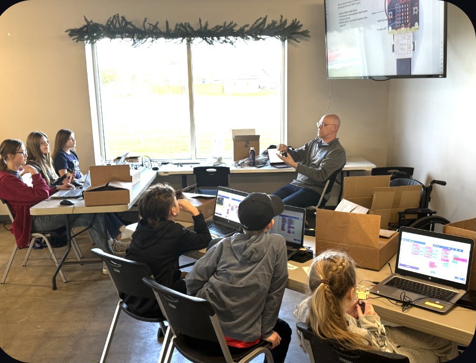 Students at an Aerospace Club session